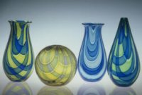 Loop Vases