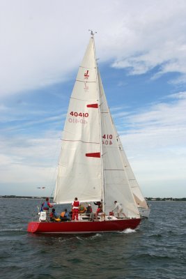 Louisa Gould - Around the Island Race