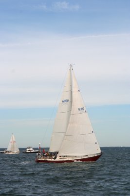 Louisa Gould - Around the Island Race