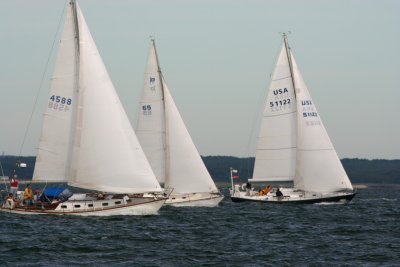 Louisa Gould - Around the Island Race