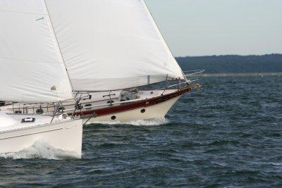 Louisa Gould - Around the Island Race