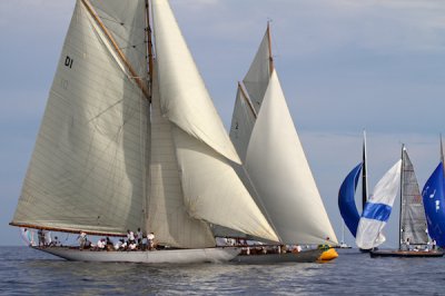 Louisa Gould - Les Voiles de Saint-Tropez