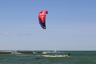 Louisa Gould - Kiteboarding