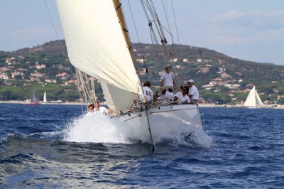 Louisa Gould - Les Voiles de Saint-Tropez