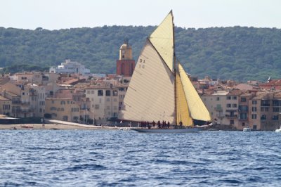 Louisa Gould - Les Voiles de Saint-Tropez