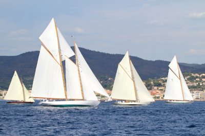 Louisa Gould - Les Voiles de Saint-Tropez