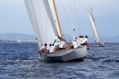 Louisa Gould - Les Voiles de Saint-Tropez