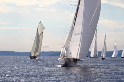 Louisa Gould - Les Voiles de Saint-Tropez