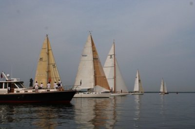 Louisa Gould - Around the Island Race